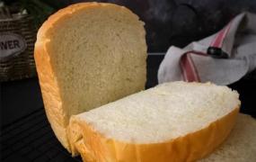 面包机做面包的做法,面包机做面包怎么才能更软？