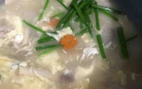 竹荪鲜菇肉丸鸡蛋汤做法大全