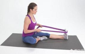 如何拉伸小腿肌肉,小腿粗壮该如何用瑜伽拉伸呢？
