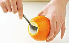 橙子怎么剥皮？橙子剥皮方法，怎样给橙子去皮妙招