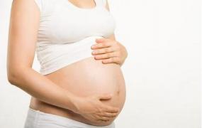 孕晚期怎么睡对胎儿最好？