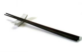 如何挑选筷子？怎样保养筷子？
