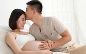 腹中宝宝会通过胎动说话 孕妇可以数胎动判断胎儿是否缺氧