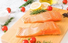 吃鱼降血脂有助于人体发育 最有营养五大鱼类推荐