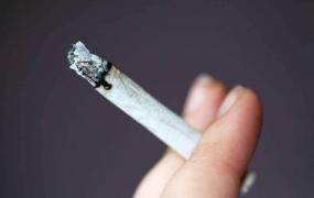 青少年吸烟的危害都有哪些