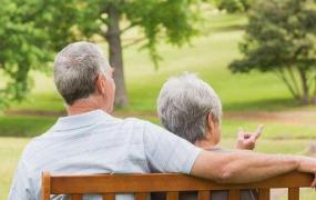 用新的理念安排退休生活 坦然接受年龄保持心态年轻