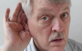 莫忽略老年性耳聋 听力下降听之任之导致大脑退化
