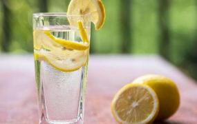 柠檬水能预防男性肾结石吗