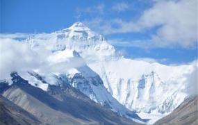 世界第二高峰是什么 乔戈里峰（海拔八千六百多米）