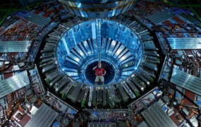 世界上最大的粒子加速器：深埋百米地下(全长27公里)