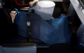飞机上有毯子吗