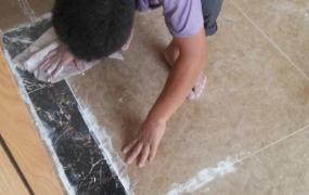 地板砖缝隙大如何处理
