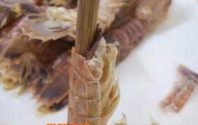 如何剥虾吃 正确剥虾的方法图解