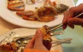 螃蟹怎么吃 螃蟹的吃法剥法图解