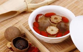桂圆红枣枸杞茶的功效，女性养生组合花茶