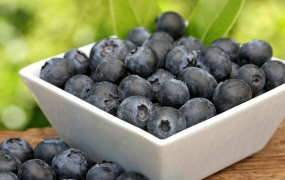蓝莓的营养价值 吃蓝莓的好处