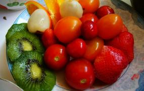 哪些水果不能同时吃,不能同时吃的果蔬