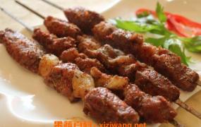 羊肉串怎么腌制最好吃 新疆羊肉串的腌制方法