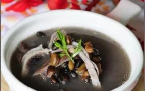 黑豆怎么吃最补肾豆,猪小肚加黑豆炖汤是什么功效？