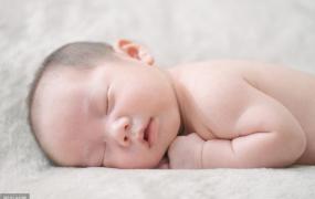 婴儿发型,宝宝如何可以睡出漂亮的头型呢？