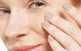 护肤精油的使用方法,精油怎么能配制成美容产品？