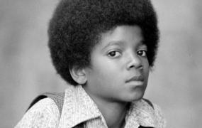 迈克尔杰克逊猥亵儿童,迈克尔杰克逊最火的时候有多火？