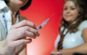 打完人乳头瘤病毒是疫苗,注射hpv疫苗有风险吗？