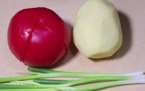 西红柿炒土豆片的做法,土豆片炒番茄的做法是什么？
