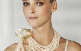 necklace是什么意思,珍珠项链女性佩戴有什么讲究？