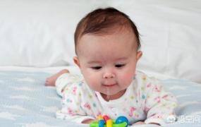 婴儿流口水是什么原因引起的,新生宝宝为什么就流口水？