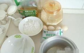 电饭锅做蛋糕简单做法,怎么用电饭锅和普通面粉做蛋糕？
