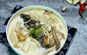 正宗鱼头豆腐汤的做法,鱼头炖豆腐怎么做才能汤鲜肉嫩？