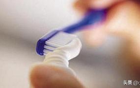 钻石戒指如何清洗,牙膏可以用来清洗钻戒吗？