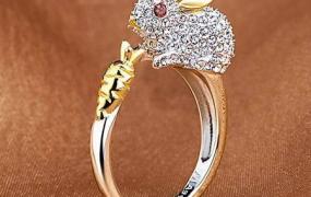 求婚戒指买什么好,浪漫的求婚戒指要如何选？