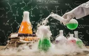 分析化学就业前景（化学专业详解，就业发展前景如何？）