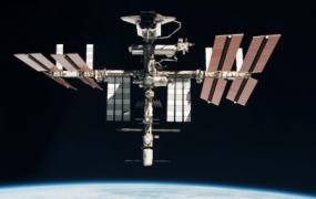 国际空间站绕地球一周需要多久(国际空间站一天绕地球几圈)