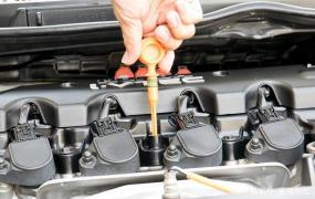 汽车机油液位怎么检查