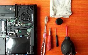 如何清理笔记本电脑灰尘
