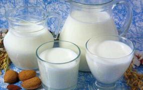 纯牛奶如何判断新鲜不新鲜