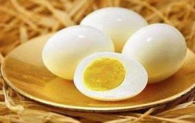 鸡蛋里有黑点能吃吗